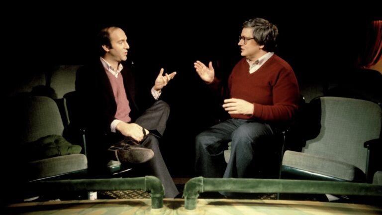 Roger Ebert og Siskel som diskuterer film