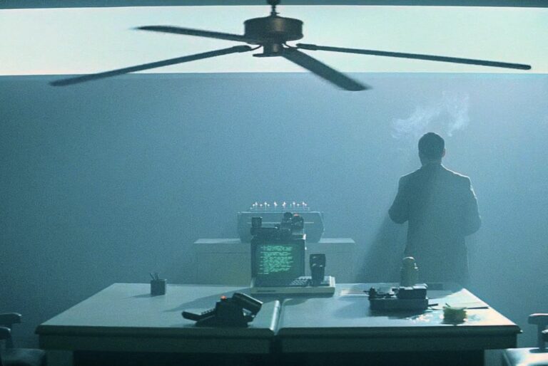 Kontorlandskap i Ridley Scott sin Blade Runner frå 1982