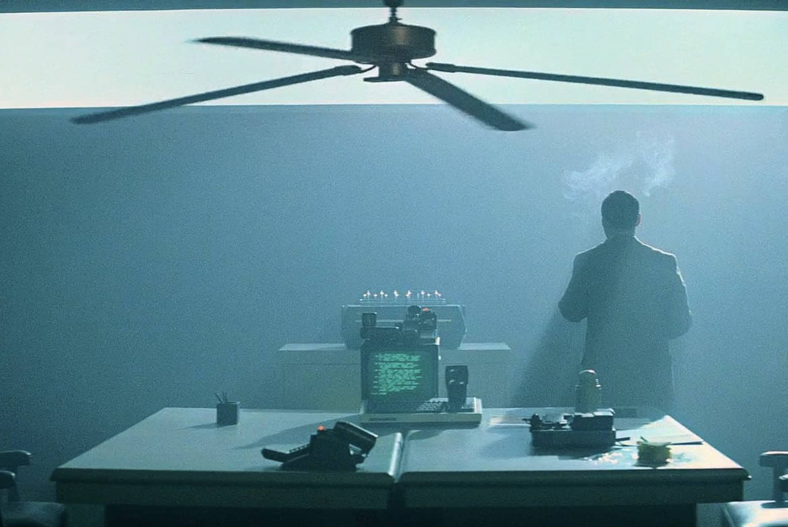 Kontorlandskap i Ridley Scott sin Blade Runner frå 1982