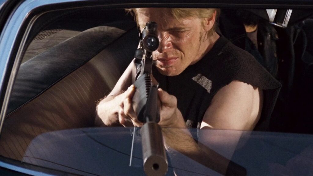 Ein skurk med ei rifle frå John Carpenters Assault on Precinct 13
