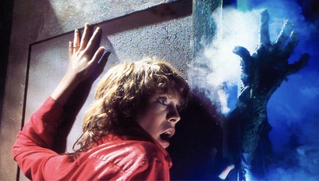Ein filmposter med bilde av Jamie Lee Curtis frå John Carpenters The Fog (1980)