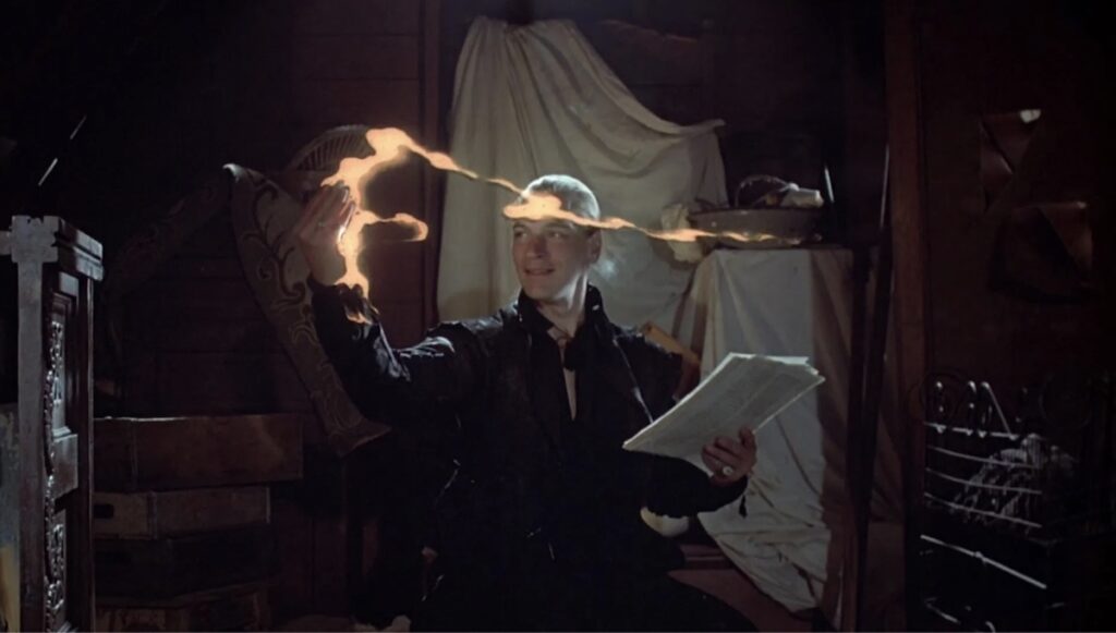 Julian Sands spelar heksetrollmann i filmen Warlock frå 1989.