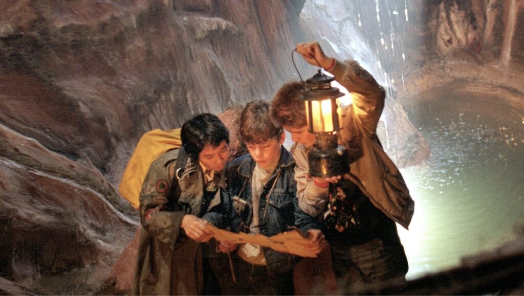 Gutter på skattejakt i filmen The Goonies (1986).